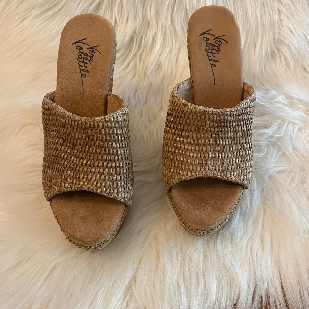 Cute wedges